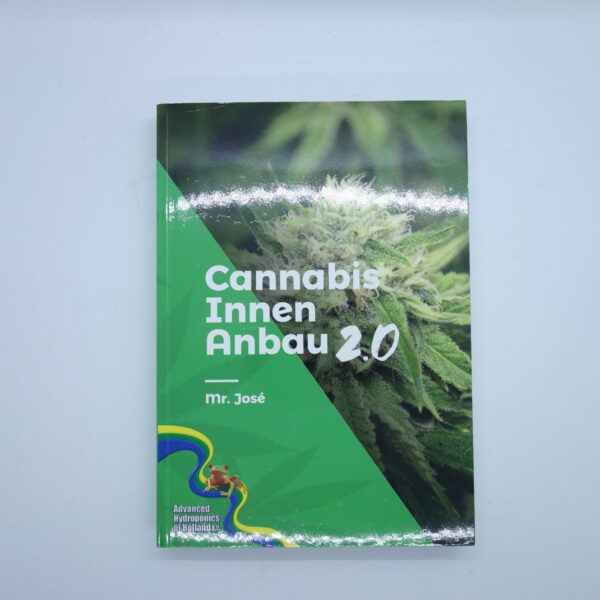 Vorderseite Taschenbuch Cannabis Innen Ausbau 2.0 von Mr. José