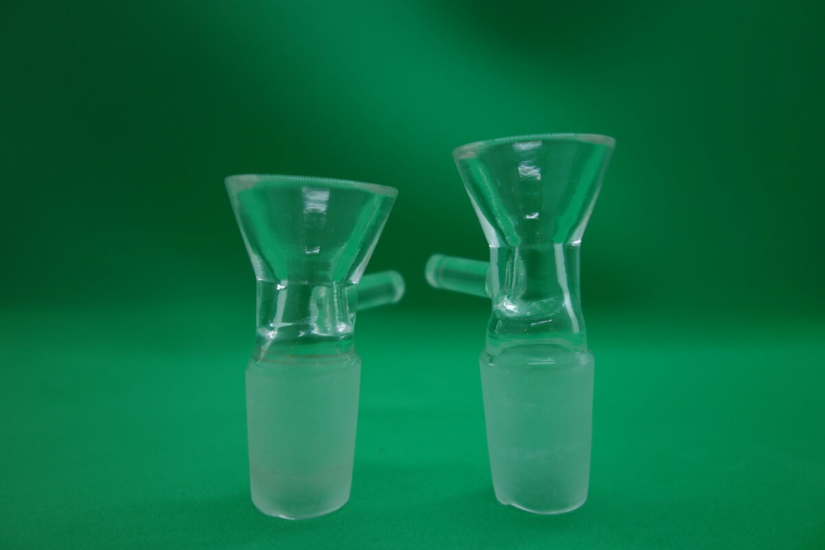 Glaskopf mit Henkel in verschiedenen Größen